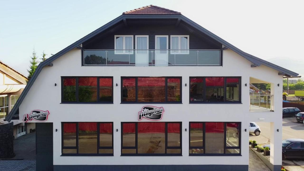 Palya Hotel Gheorgheni  Exterior photo